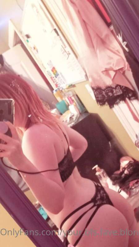 your.bfs.fave.blonde