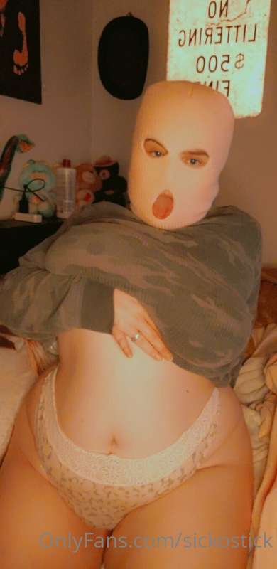 sickostick image #0
