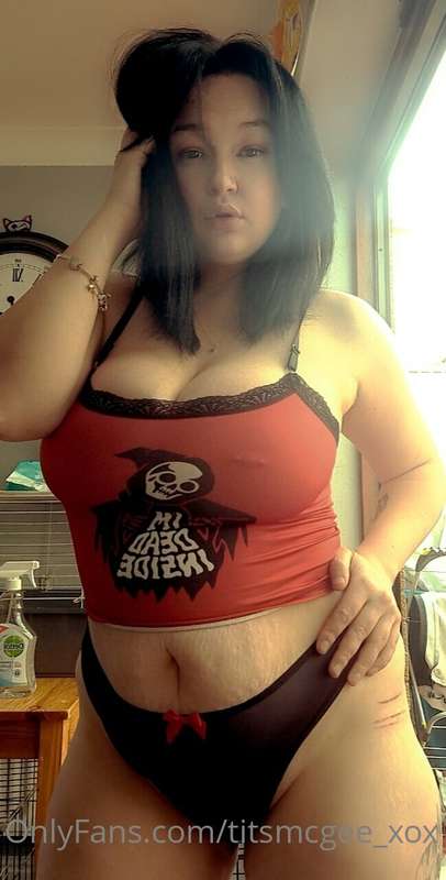titsmcgee_xox image #1
