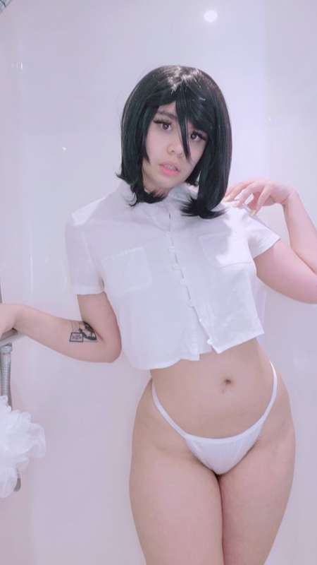 swipe to wet mikasa