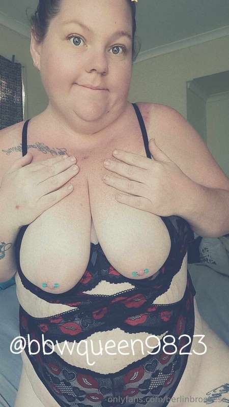 FREE fat pussy! 🔽🔽🐱FREE - @bbwqueen9823VIP - @aussiebbw666  ..