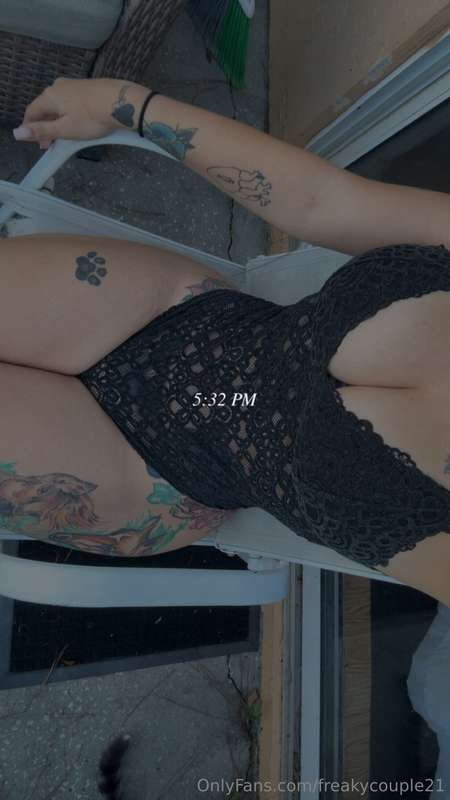 freakycouple21