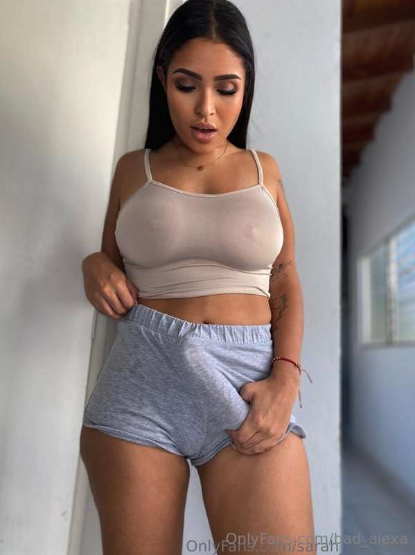 She @sarah_officialxo is ready for your cock Naughty LADY wh..