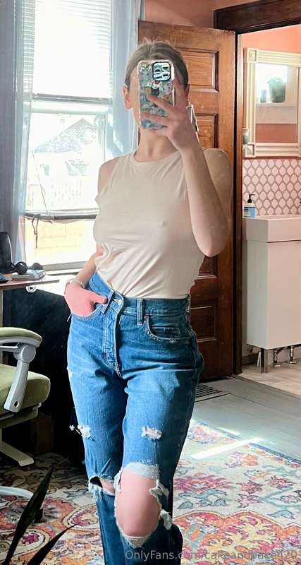 got some new jeans :)