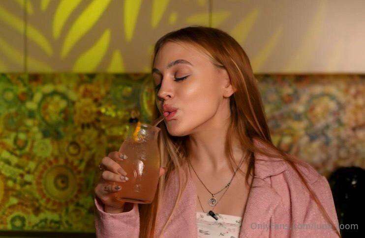 Okay sooo… who’s been mixing up cocktails after my last vide..