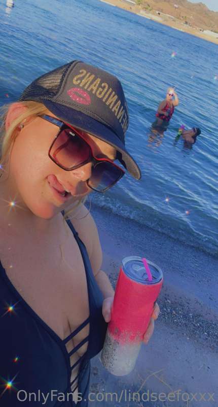 lindseefoxxx