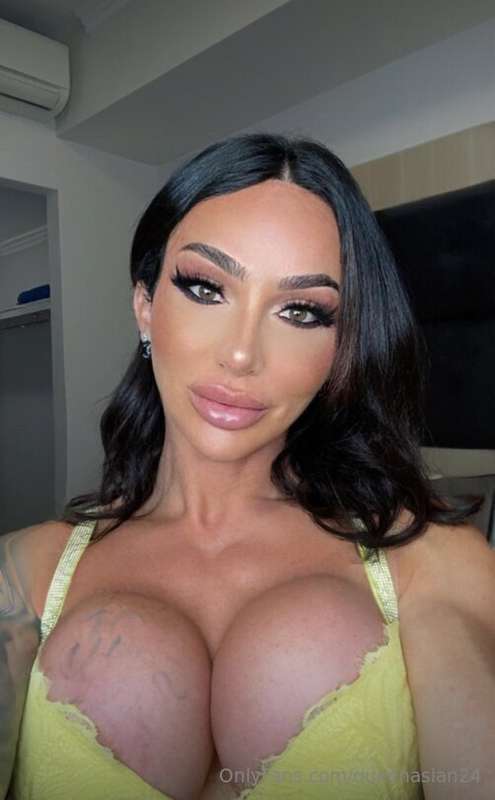 queenasian24