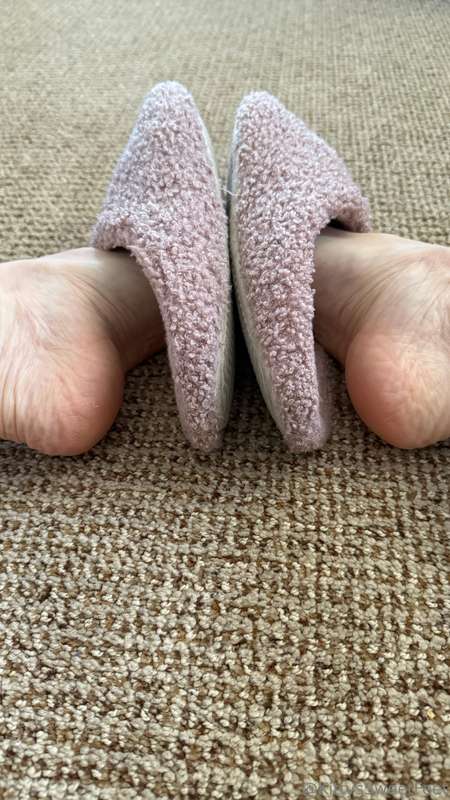 Kittys.sweet.feet