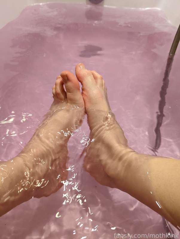 mothkink image #9