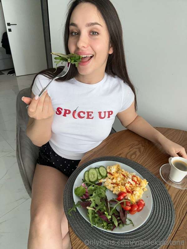 I love good food. No shame in that 🌶️ Seafood, fish, meat my..