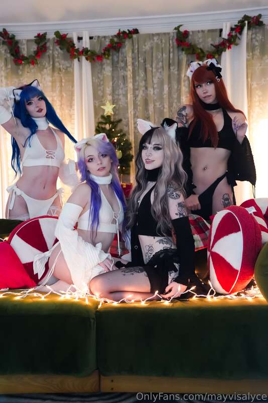 I LOVED how cute we all looked in these outfits!! I loved ho..