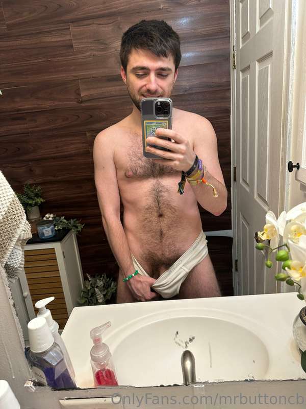wanna take em off for me ;)