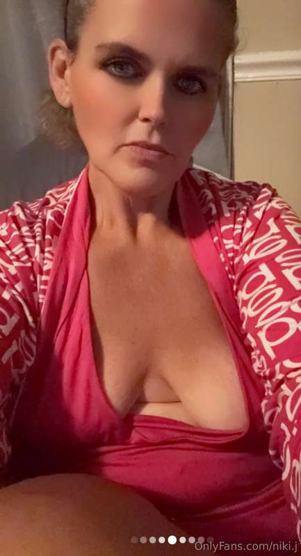 Going to try to do a live at 6 please Join have some pretty ..