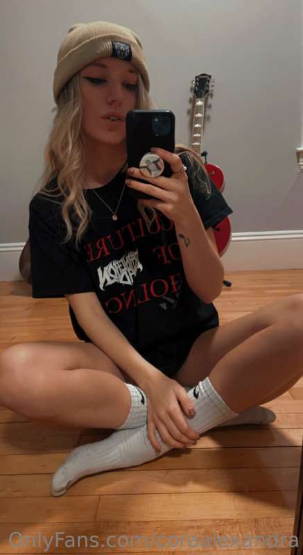 coraalexandra