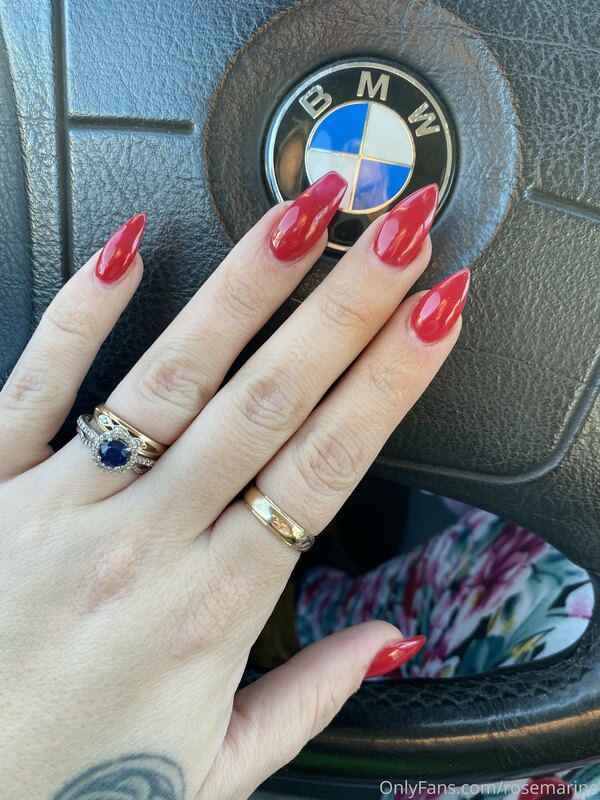 My toe nails match and if you want to see tip $15 on this po..