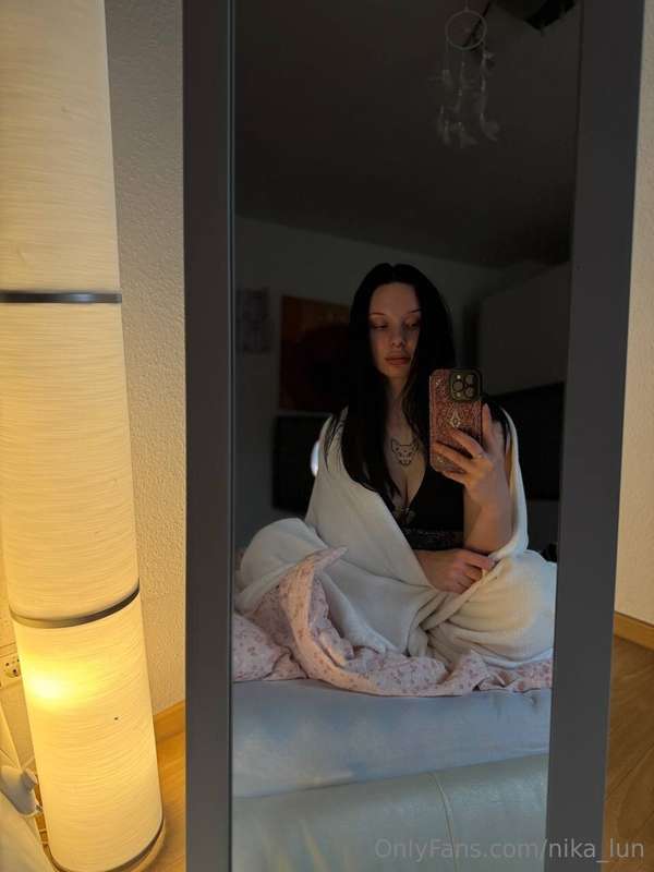 nika_lun