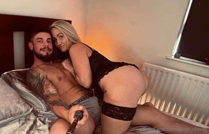 BRAND NEW CONTENTFULL LENGTH SEX TAPES ON MY WALL‼️SO MUCH S..