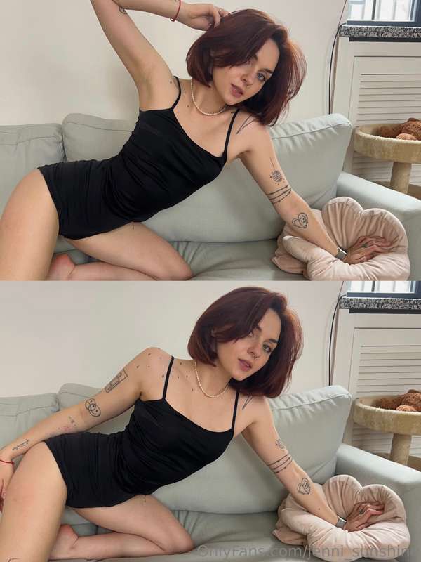 This is how I stretch before I misbehave😋