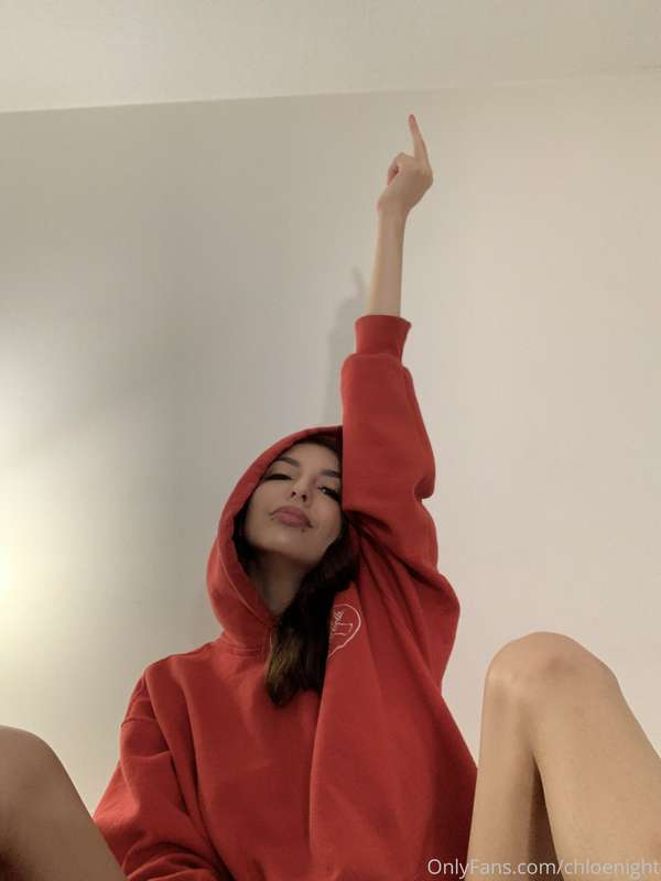 chloenight image #4