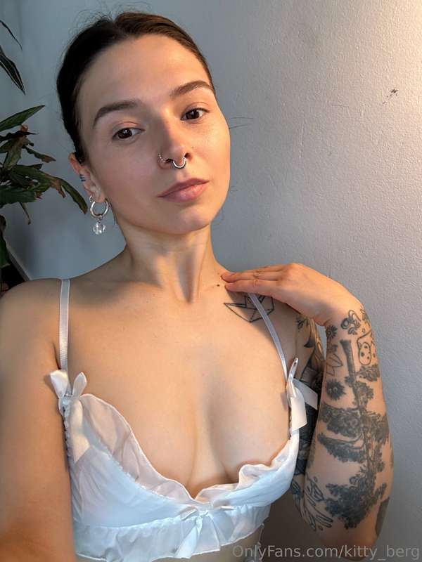 😘