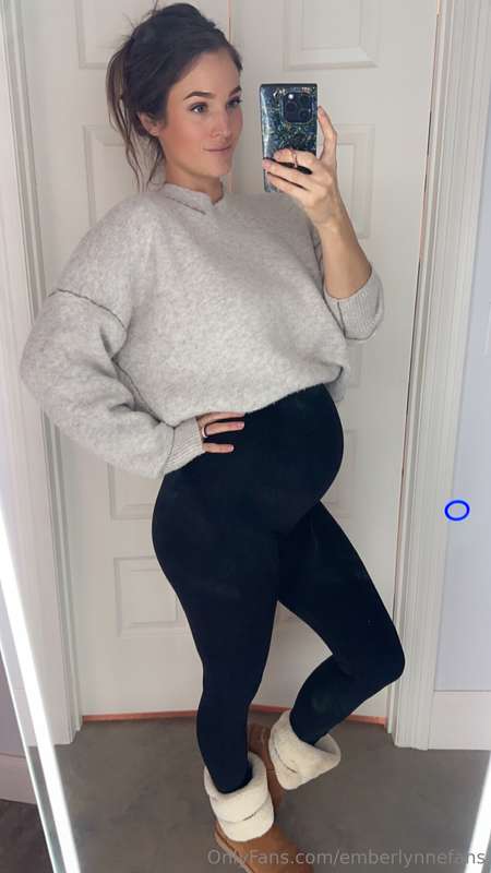 20 weeks pregnant!! 