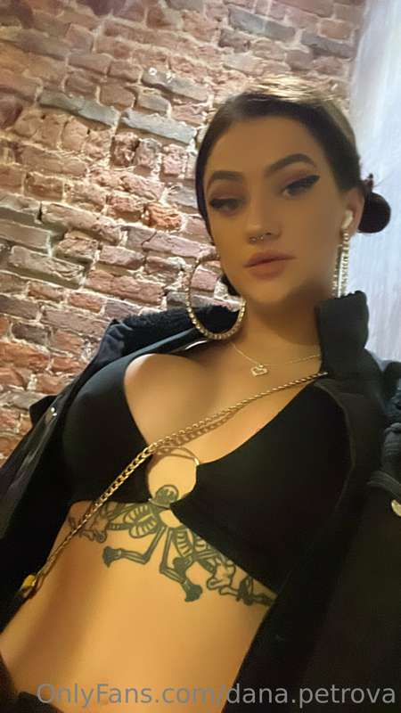dana.petrova