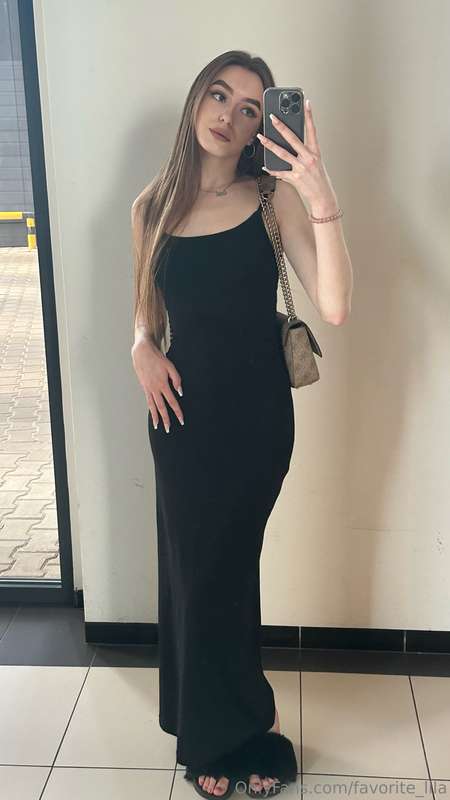Hmm, I can't decide if I prefer the dress or the sporty look..