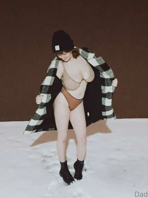 dadeleine image #0