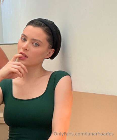 Foto 381 de Lana Rhoades en Tocromo
