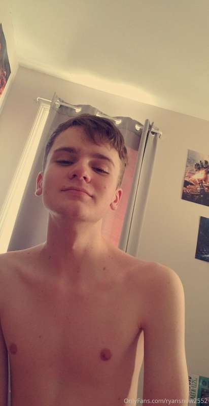 Throwbacks to my baby face!