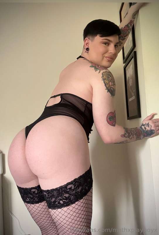mothxplayboyx