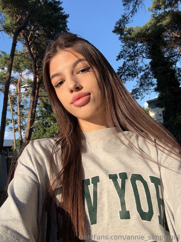 annie_simplegirl