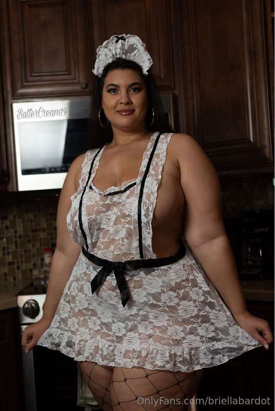 Do you have something that can match my outfit tonight? 