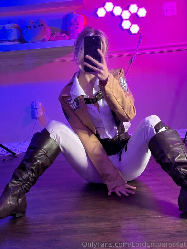 these boots were NOT made for walking 🤭