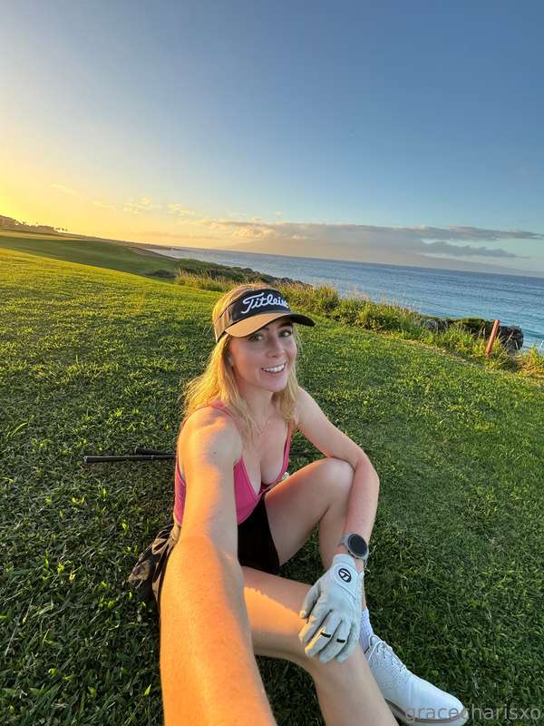 gracecharisxo photo