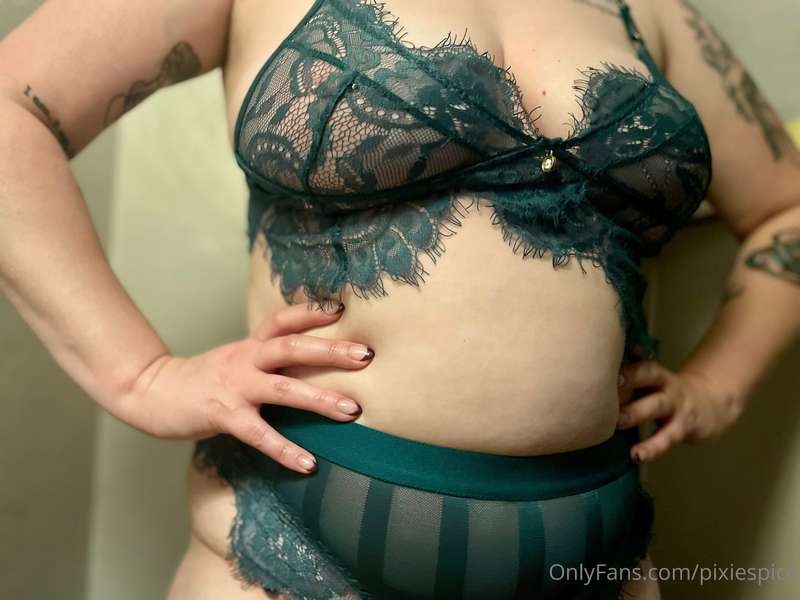pixie_fae_rae image #0