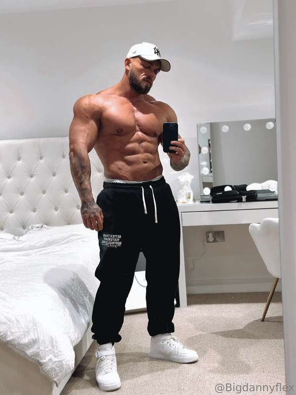 bigdannyflex