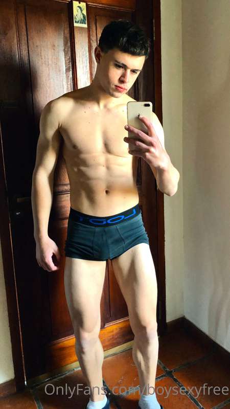 😏 hetero cachondo 😏
