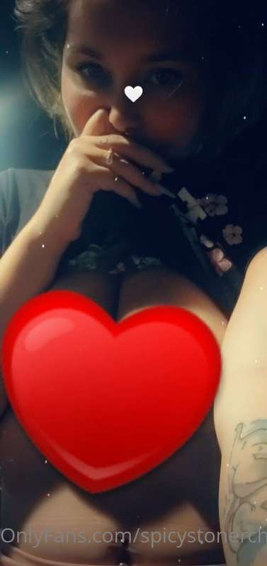 Titties for you🤭😈