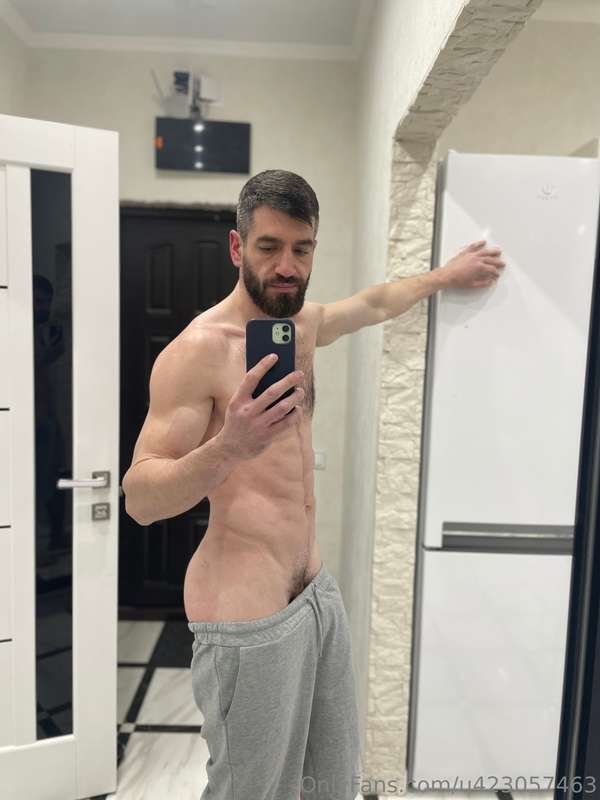 😈