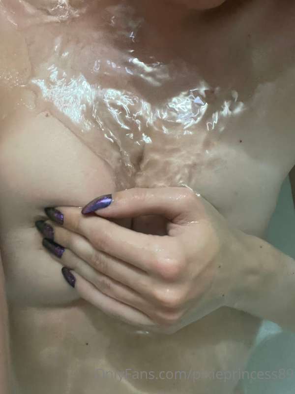pixieprincess89 image #2