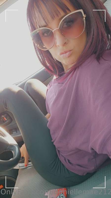 daniellemae2122