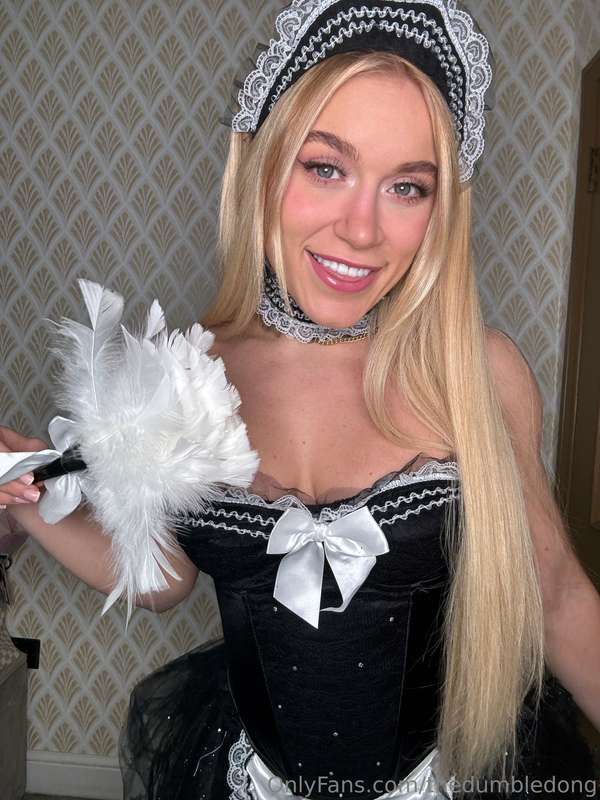I’d be such a hot housewife don’t you think?🙈