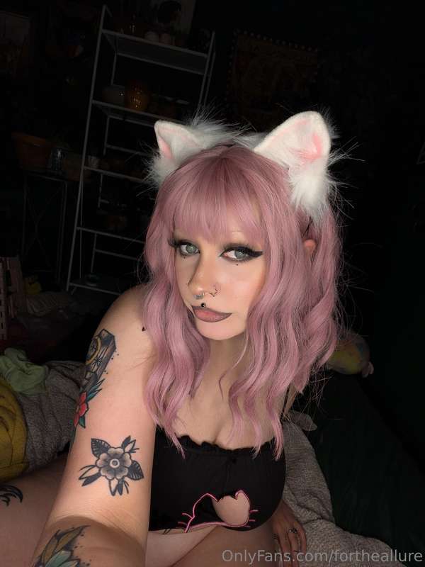 Pretty kitty 🤭😘😋🤗✨