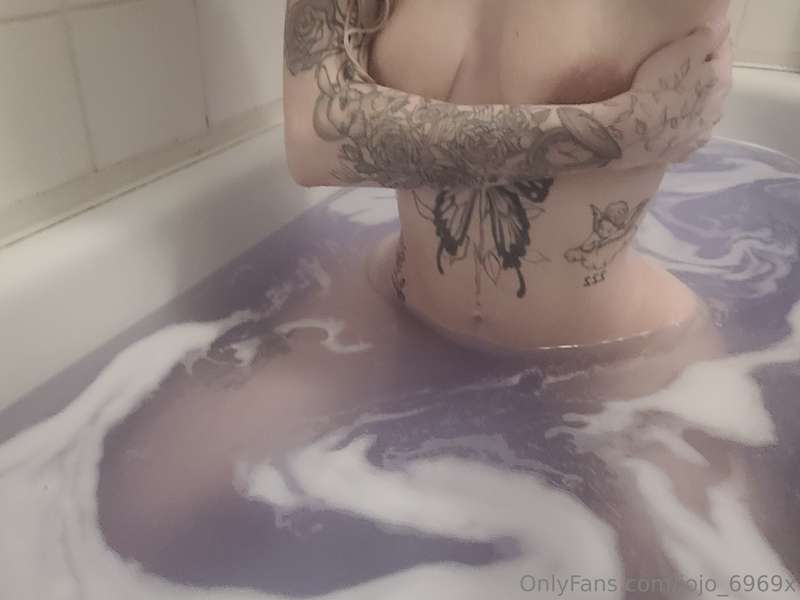 jojo_6969x