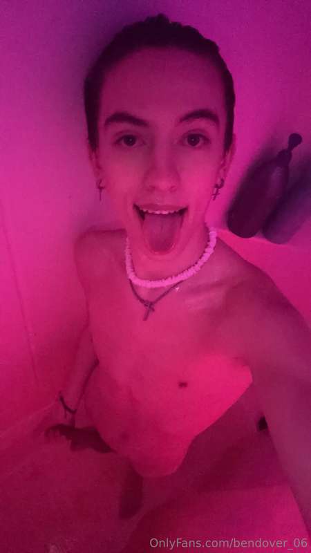 bendover_06