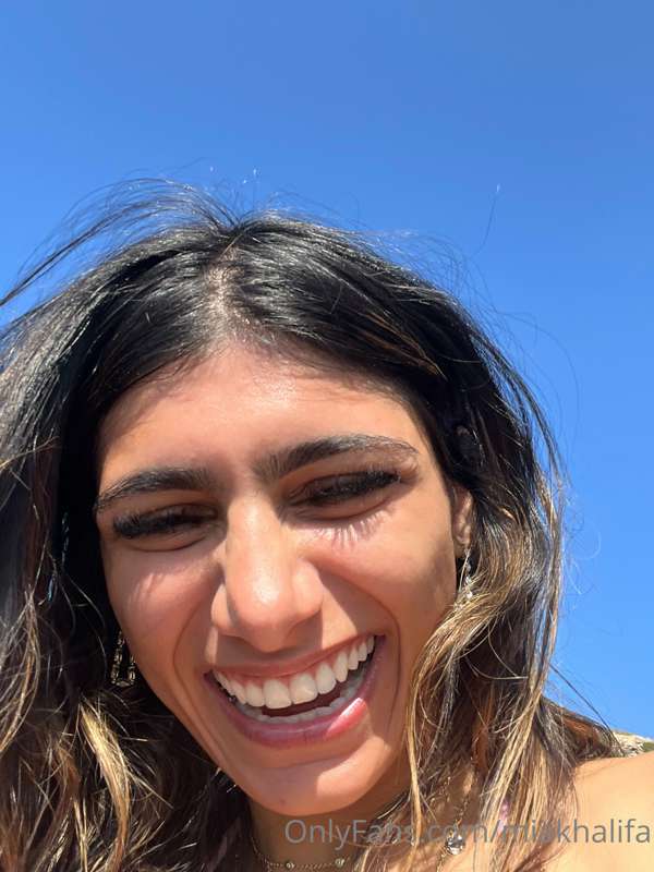 Foto 545 de Mia Khalifa en Tocromo