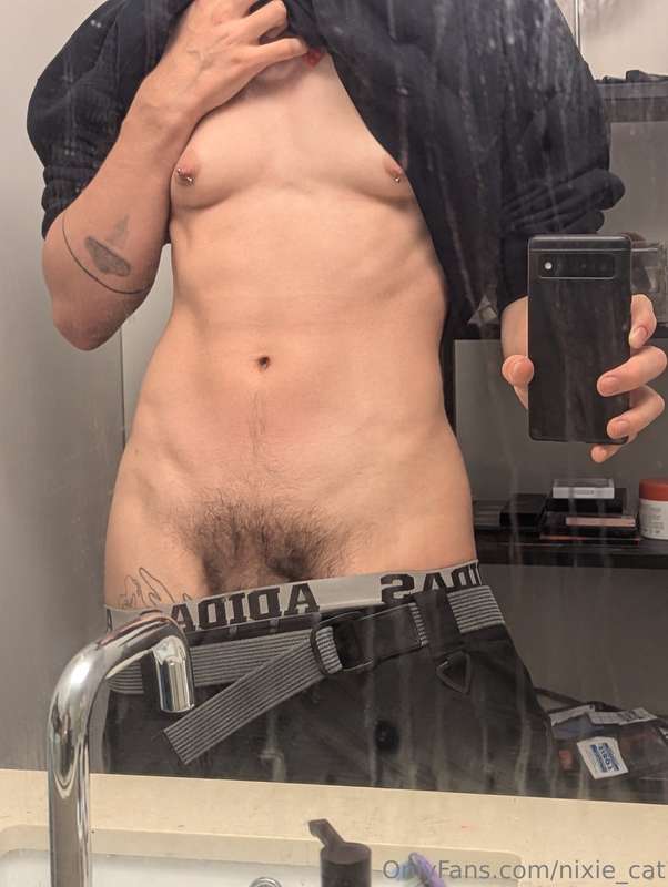 some quick bathroom shots~