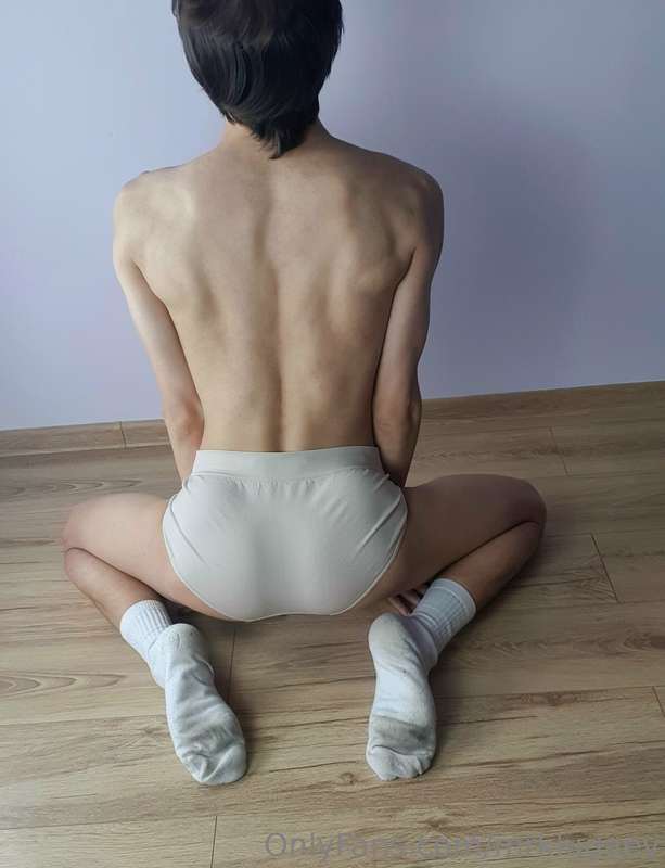 oh i love the view of my butt from above