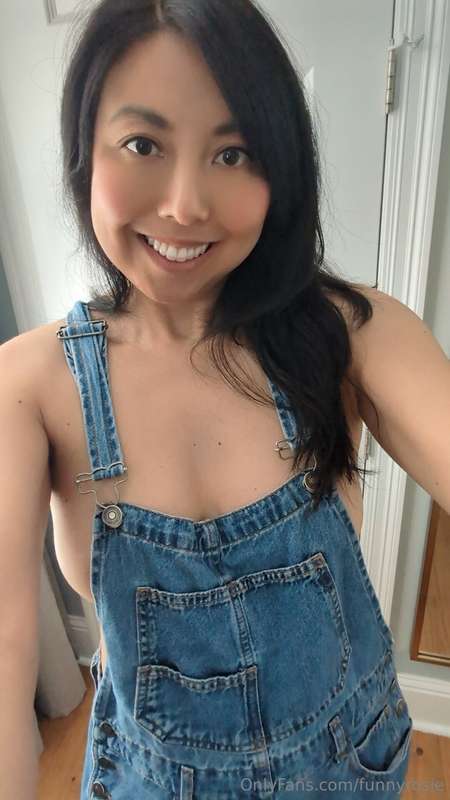 Happy Sunday Only Fans family. Sending out a smile if you ne..